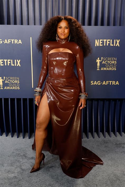 Ciara stuns in a latex look ahead of the 2024 SAG Awards